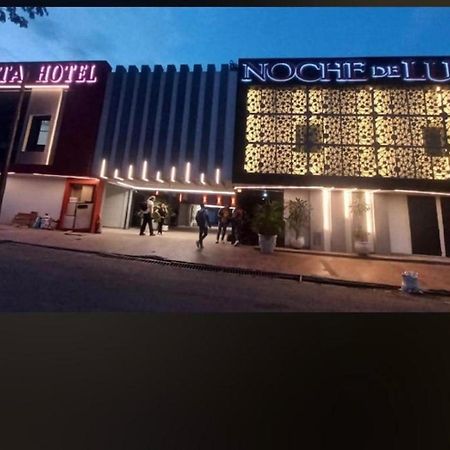 Ayenda Apartahotel Noche De Luna Cali Exteriör bild